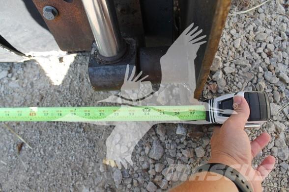 Bobcat A770 لوادر انزلاقية التوجيه