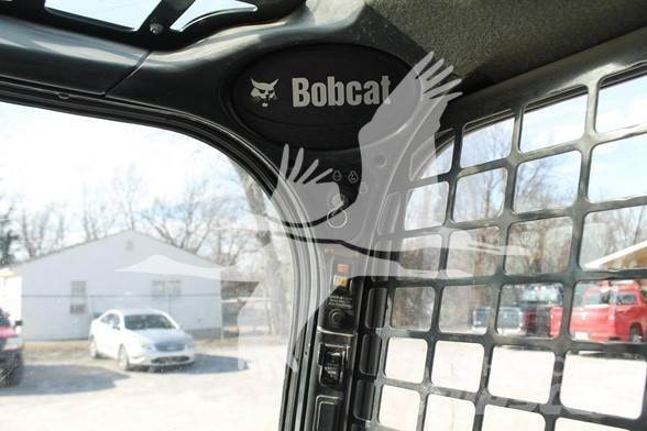 Bobcat S590 لوادر انزلاقية التوجيه