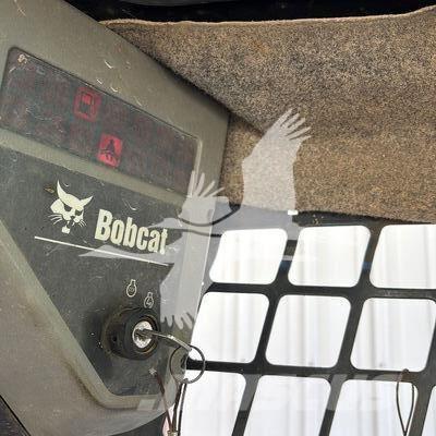 Bobcat T250 لوادر انزلاقية التوجيه