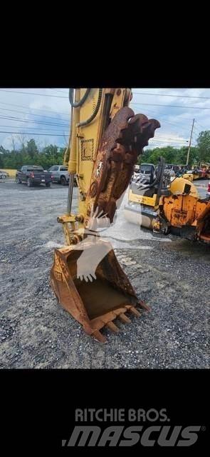 CAT 307C حفارات زحافة
