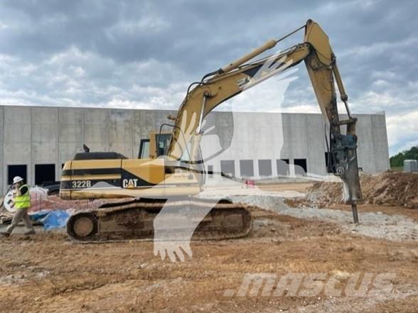 CAT 322BL حفارات زحافة