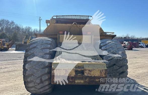 CAT 615C II كاشطات