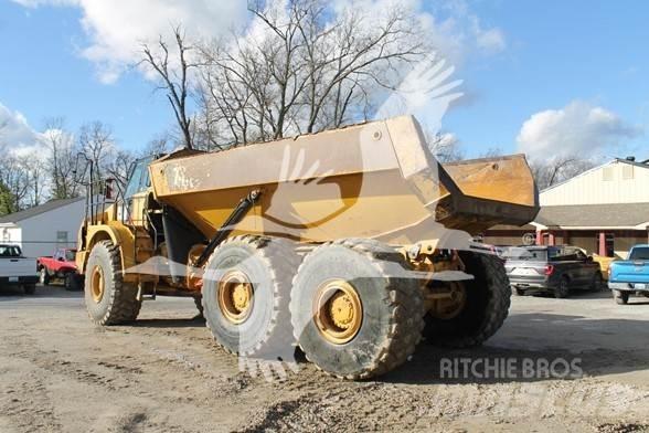 CAT 745C ساحبات مفصلية