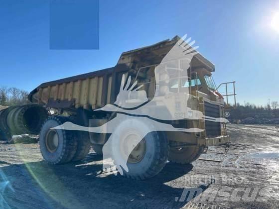 CAT 773B ساحبات مفصلية