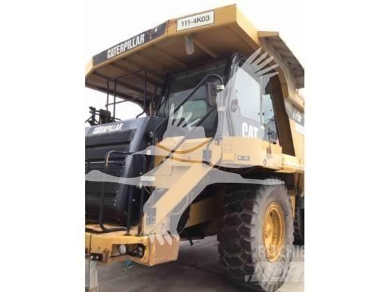CAT 775F ساحبات مفصلية