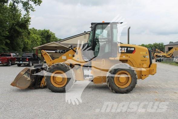 CAT 914M لوادر بعجل