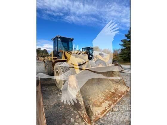 CAT 938G II لوادر بعجل