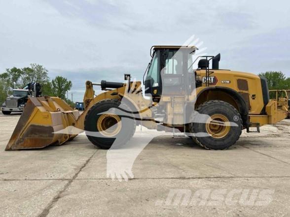 CAT 972M لوادر بعجل