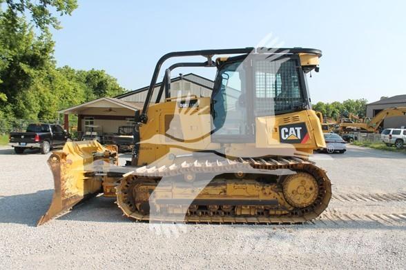 CAT D6K2 LGP بلدوزرات مجنزرة