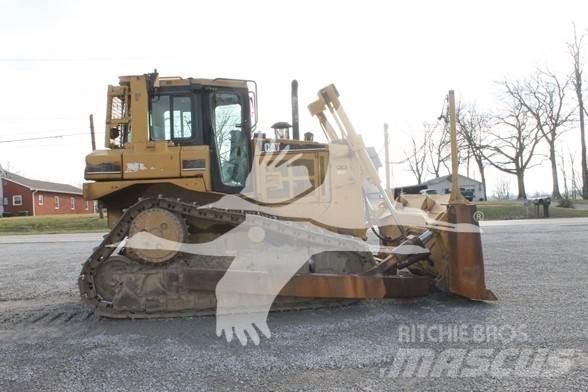 CAT D6R XL بلدوزرات مجنزرة