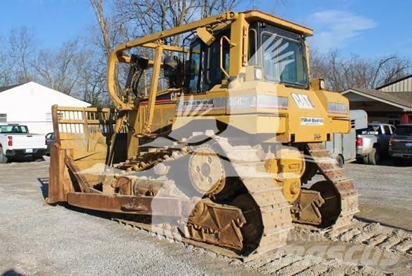 CAT D6R XL بلدوزرات مجنزرة
