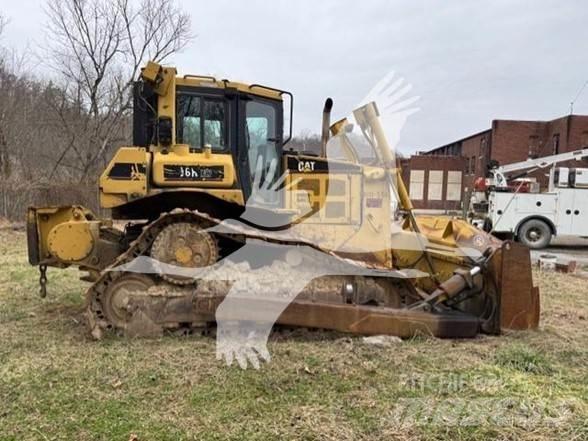 CAT D6R XW بلدوزرات مجنزرة