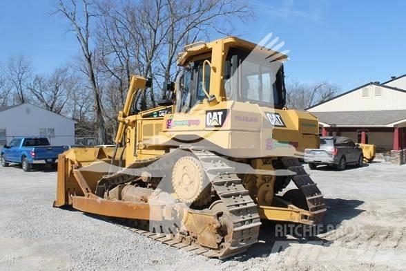 CAT D6T XL بلدوزرات مجنزرة