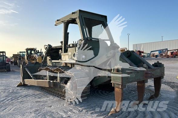 CAT D7G بلدوزرات مجنزرة