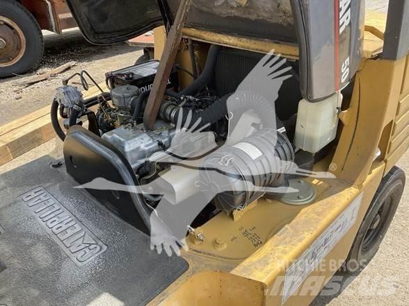CAT GP25 شاحنات الديزل