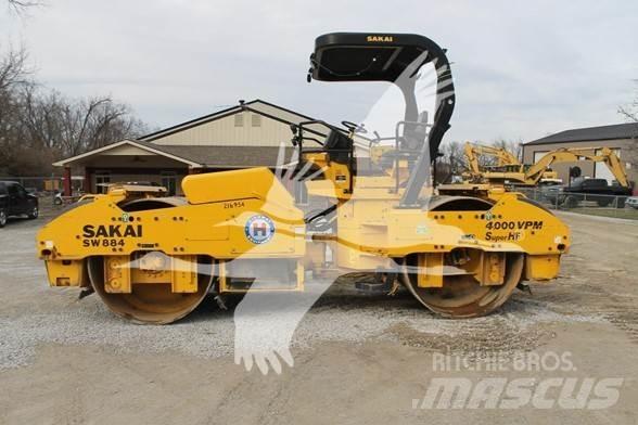 Sakai SW884 مداحل أحادية الأسطوانة