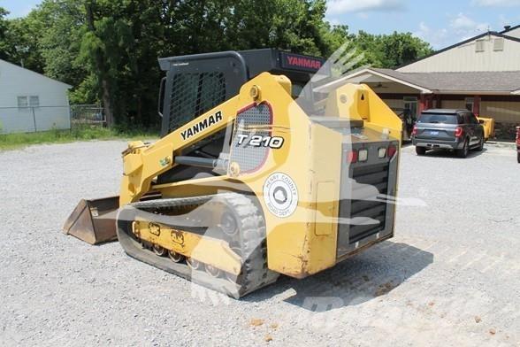 Yanmar T210-1 لوادر انزلاقية التوجيه