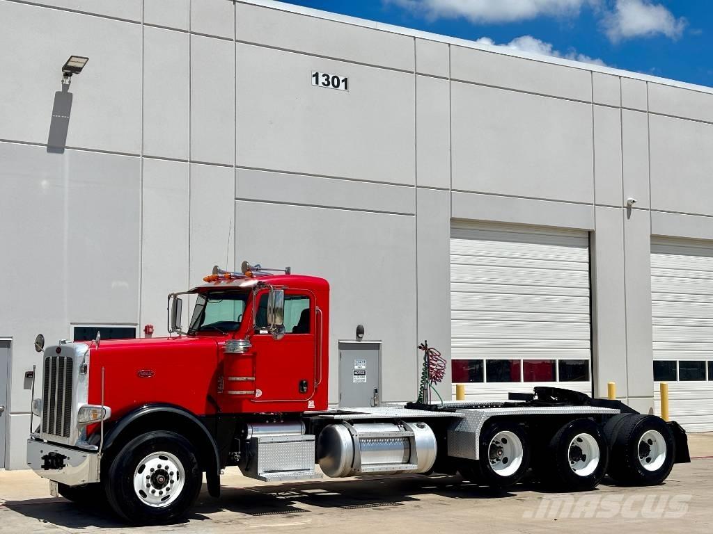 Peterbilt 389 وحدات الجر