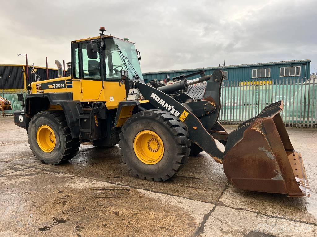 Komatsu WA320PZ-6 لوادر بعجل