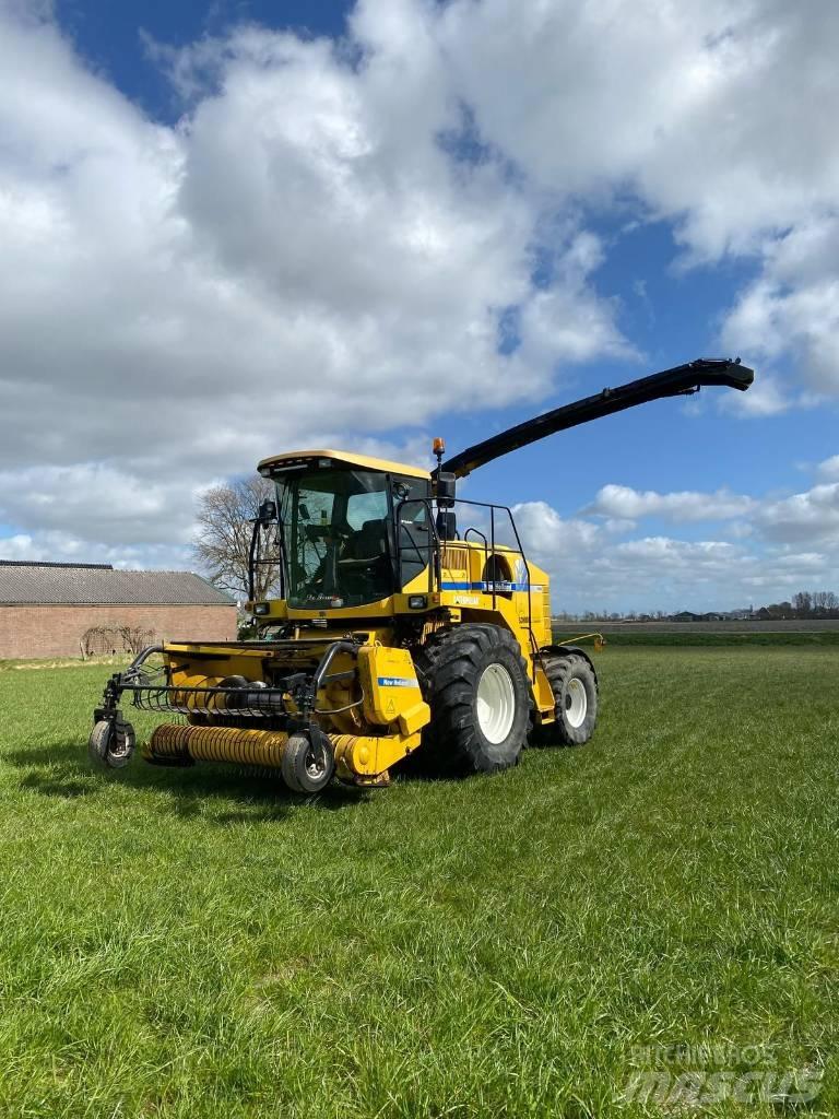 New Holland FX 60 علافات ذاتية الدفع