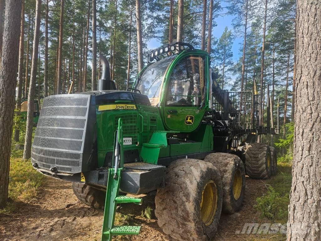 John Deere 1510G شاحنات