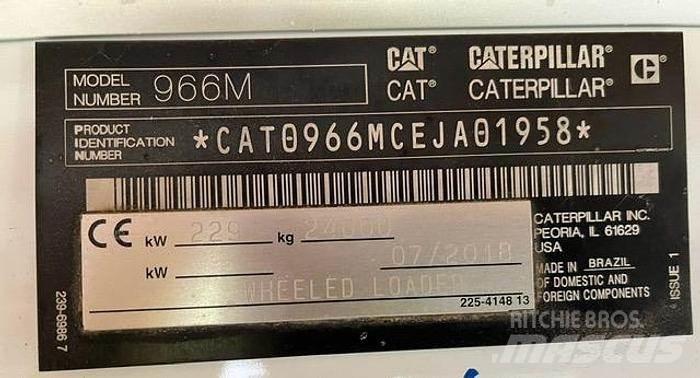 CAT 966M لوادر بعجل