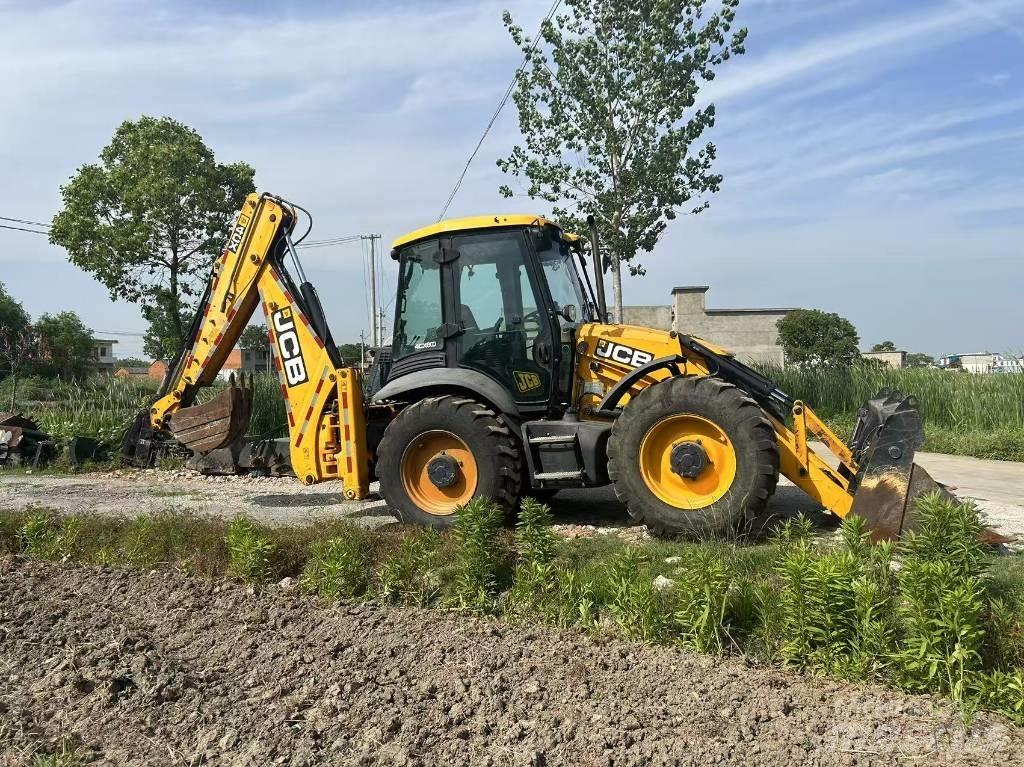 JCB 3 CX لوادر ذات جرافات عكسية