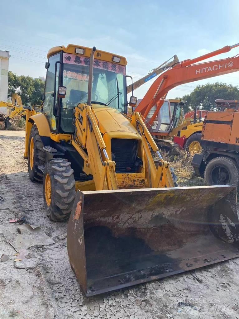 JCB 3 CX لوادر ذات جرافات عكسية