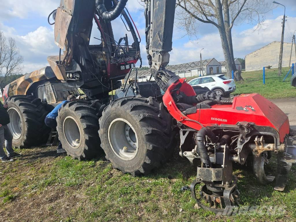 Komatsu C 144 حصادات