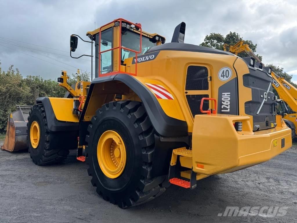 Volvo L 260 H لوادر بعجل