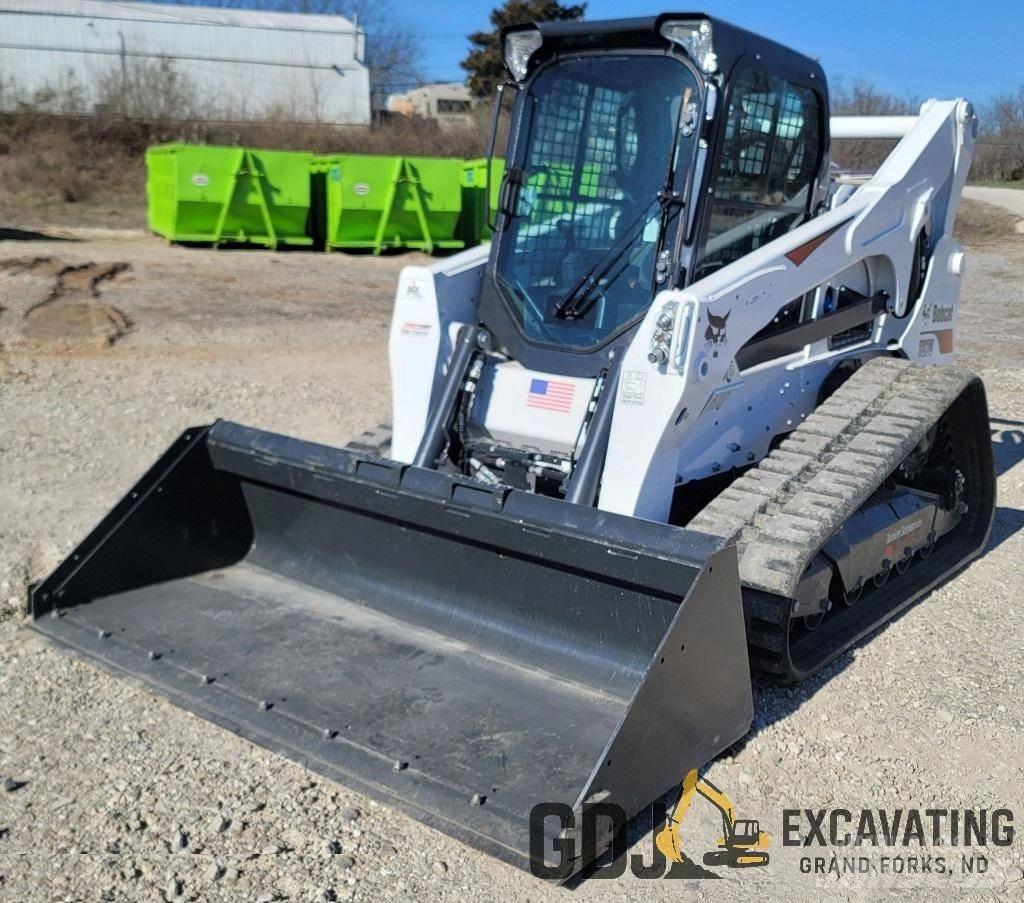 Bobcat T 870 لوادر انزلاقية التوجيه