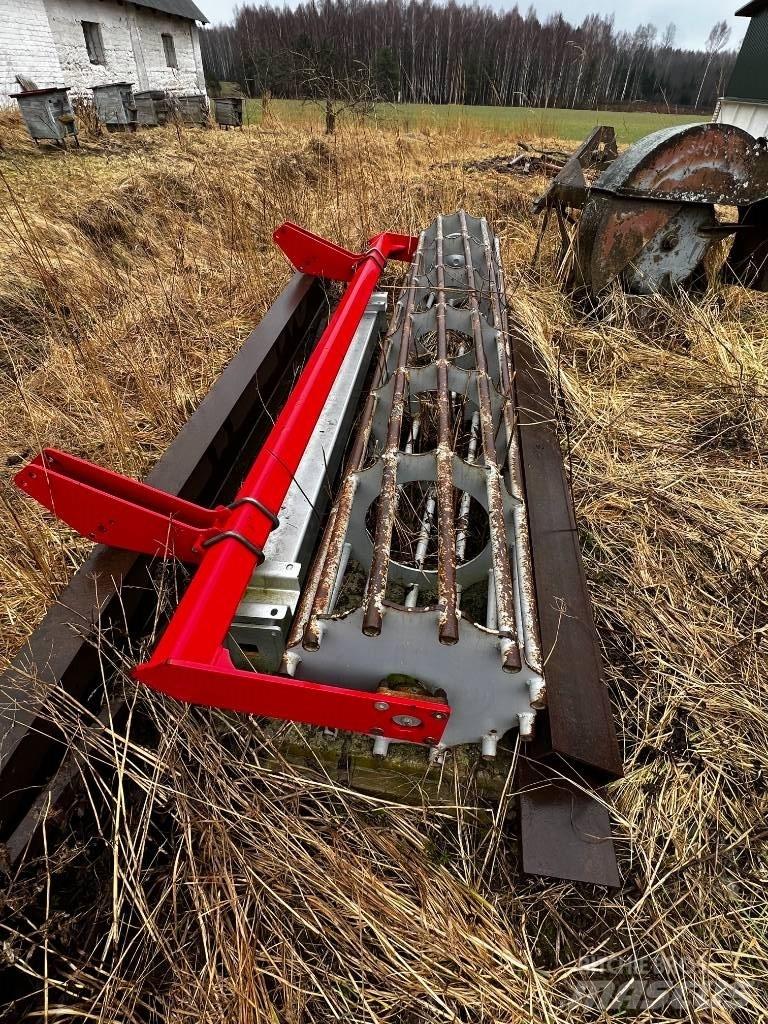 Kongskilde Delta 300 زراعات