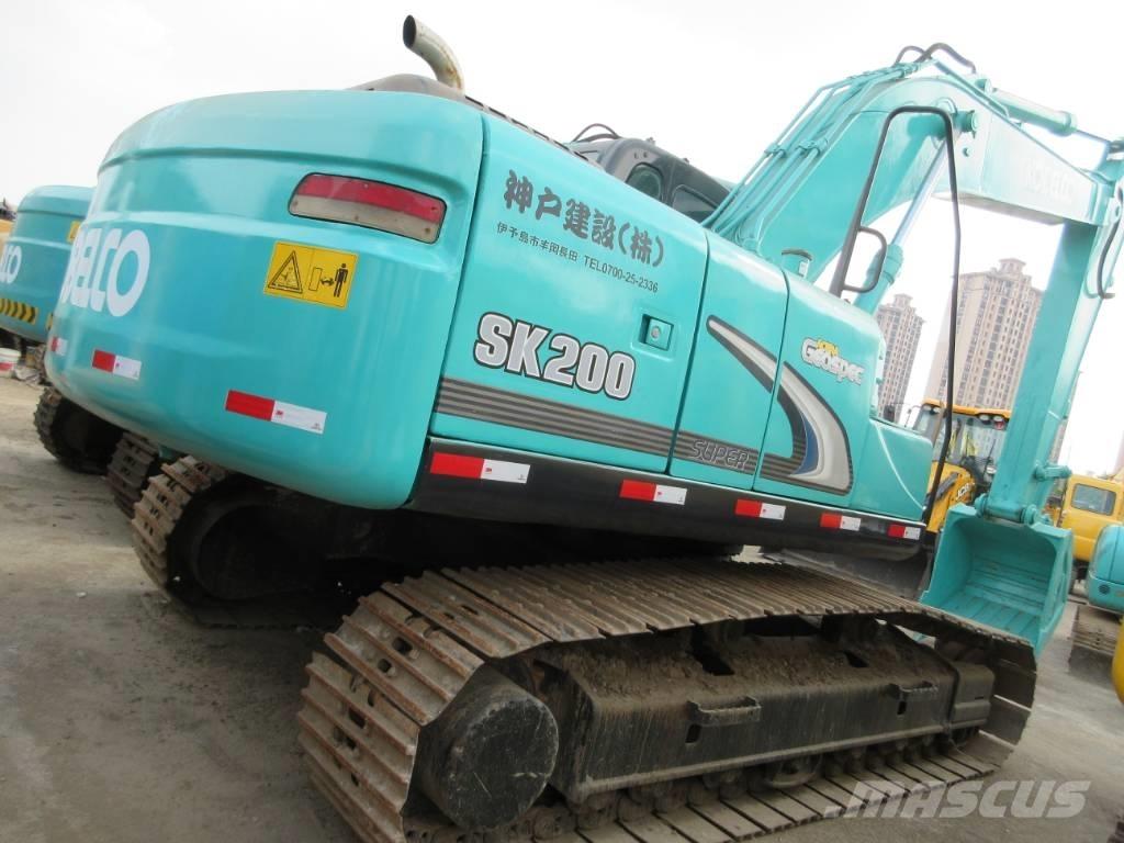 Kobelco SK 200-8 حفارات زحافة
