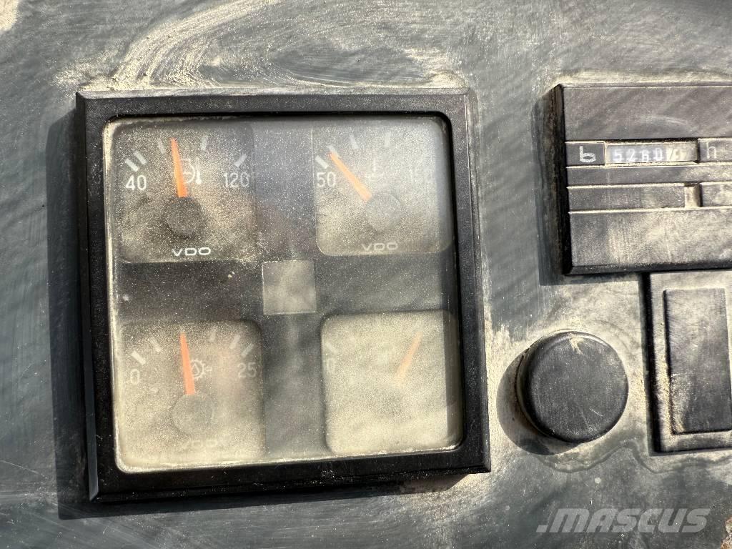 Heden 7440 شاحنات الديزل