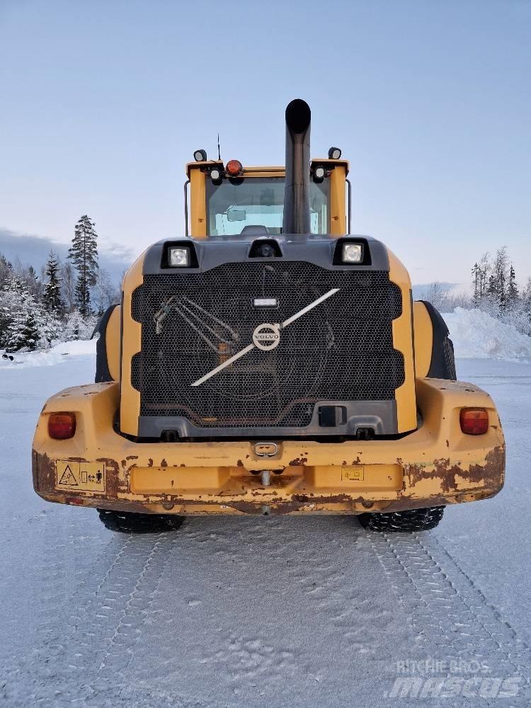 Volvo L110G لوادر بعجل