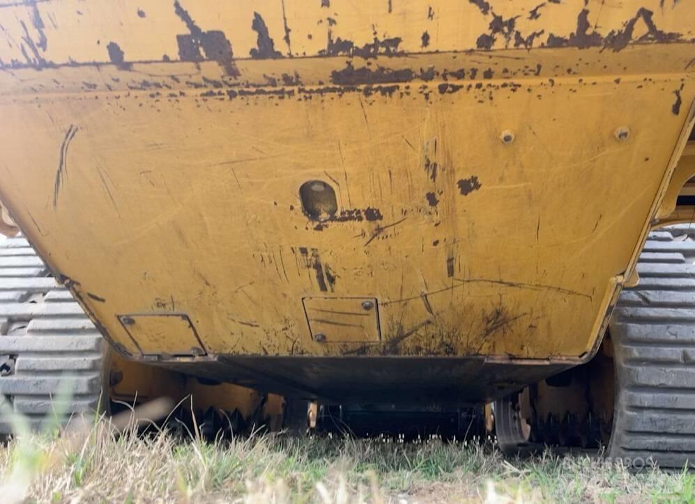 CAT 299D3XE لوادر انزلاقية التوجيه