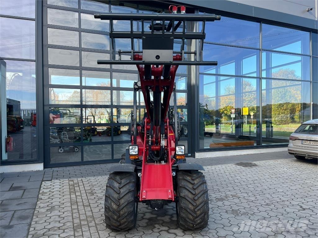 Schäffer 3630 ماكينات زراعية أخرى