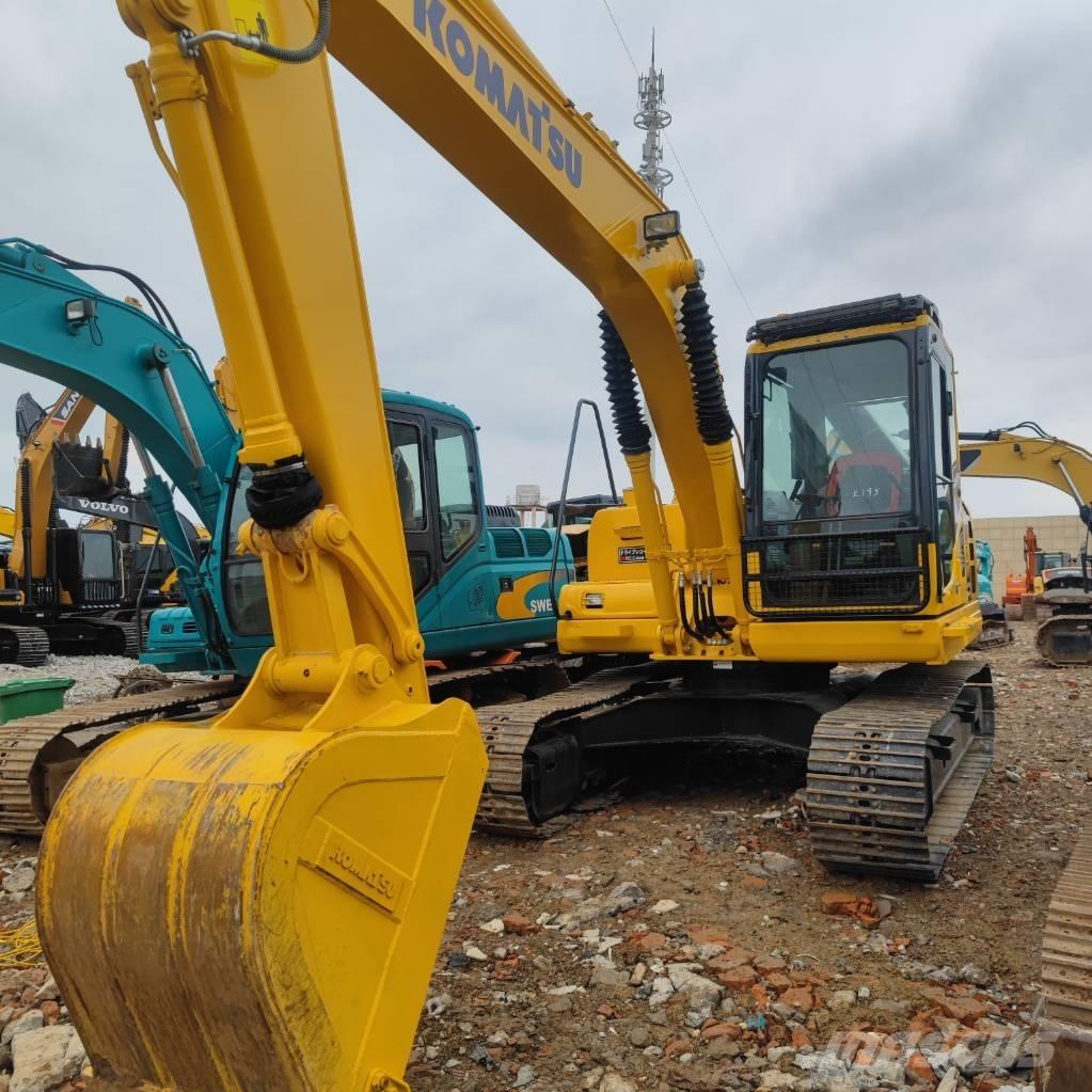 Komatsu PC 120-8 حفارات زحافة