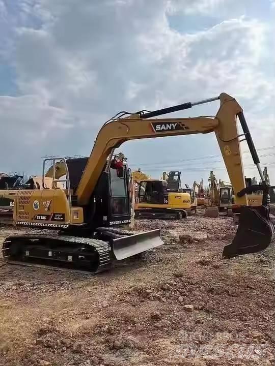 Sany SY 75 C حفارات زحافة