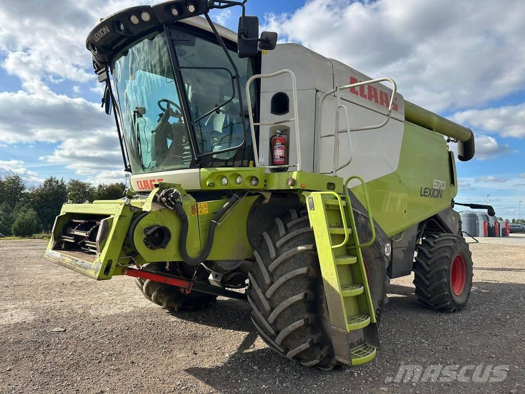 CLAAS Lexion 670 حصادات