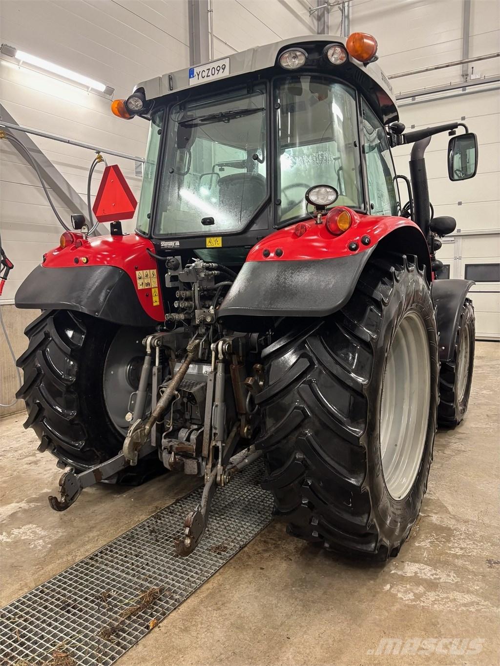 Massey Ferguson 5610 الجرارات
