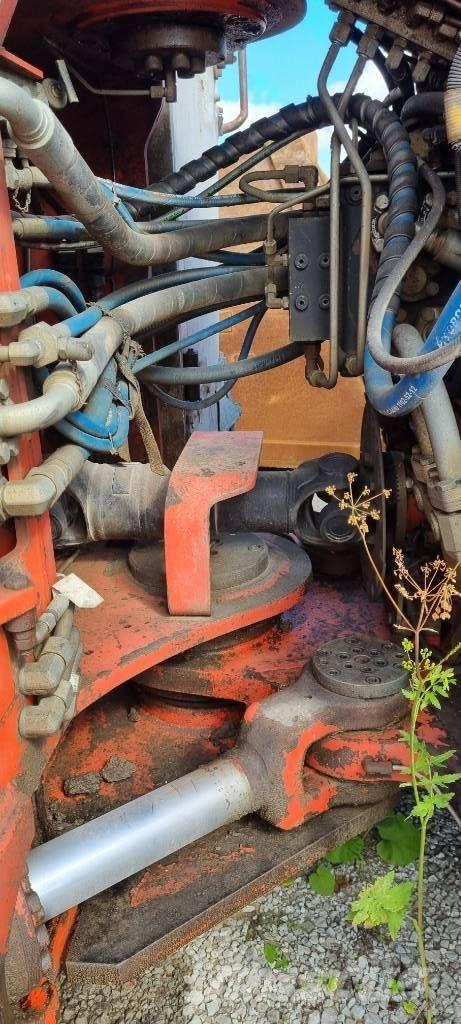 Sandvik LH 410 لوادر للعمل تحت سطح الأرض