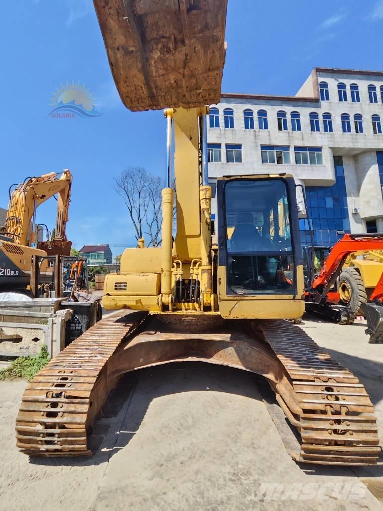 Komatsu PC 240 LC-7 حفارات زحافة