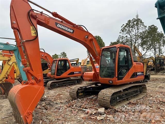 Doosan DH150 حفارات وسط 7 طن - 12 طن