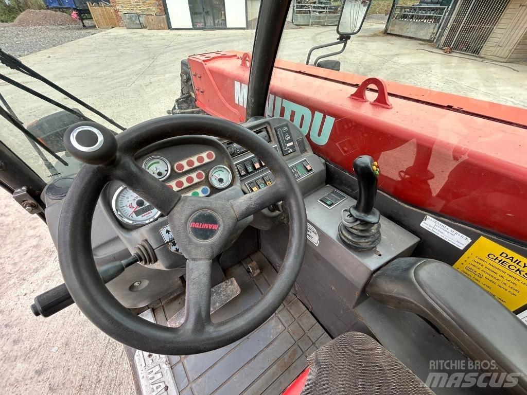Manitou MLT 627 T معدات مناولة لأغراض الزراعة