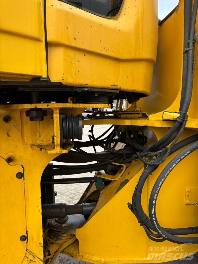 Volvo L 70 F لوادر بعجل