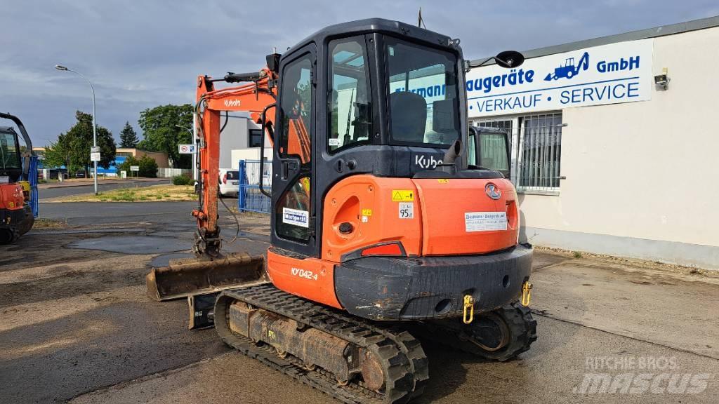 Kubota KX042-4 GLS 2 حفارات صغيرة أقل من 7 طن (حفارات صغيرة)