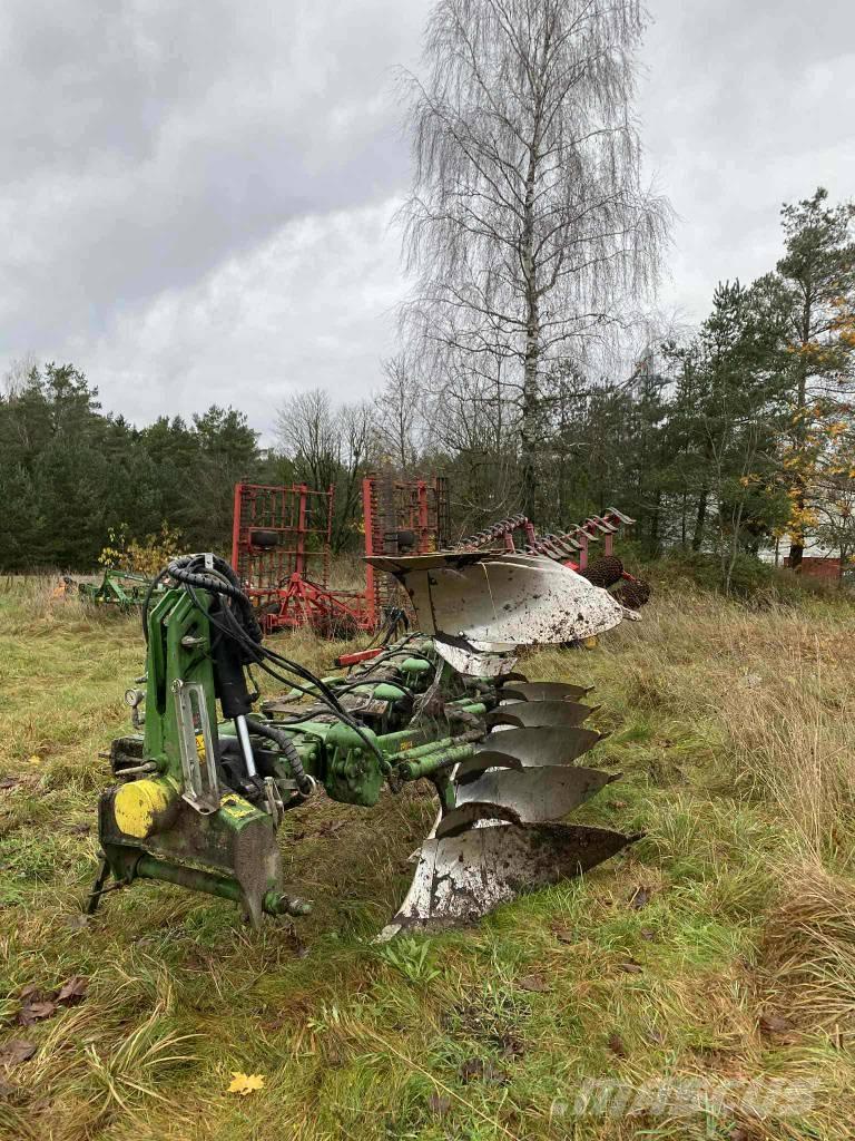 Amazone Cayros XS V محاريث عكسية