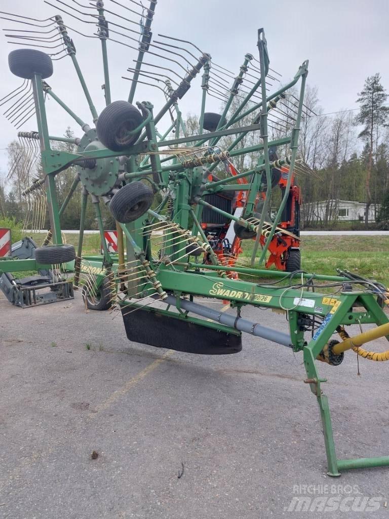 Krone Swadro 800/26 محشات
