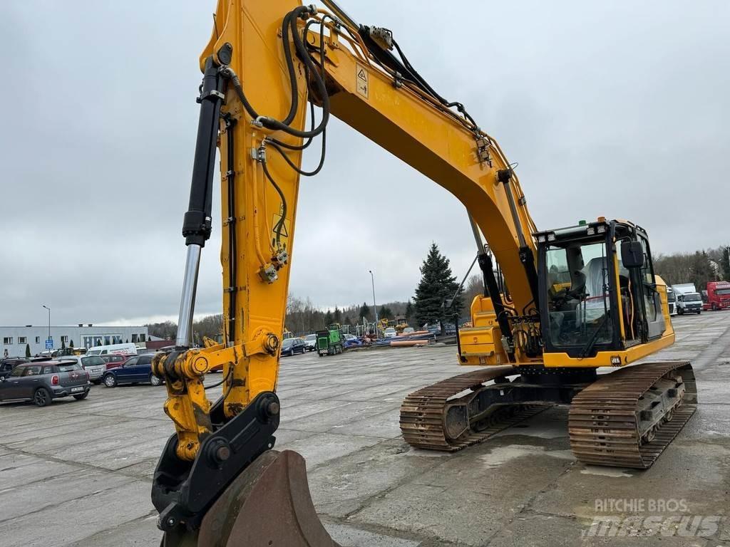 JCB JS220X LC حفارات زحافة